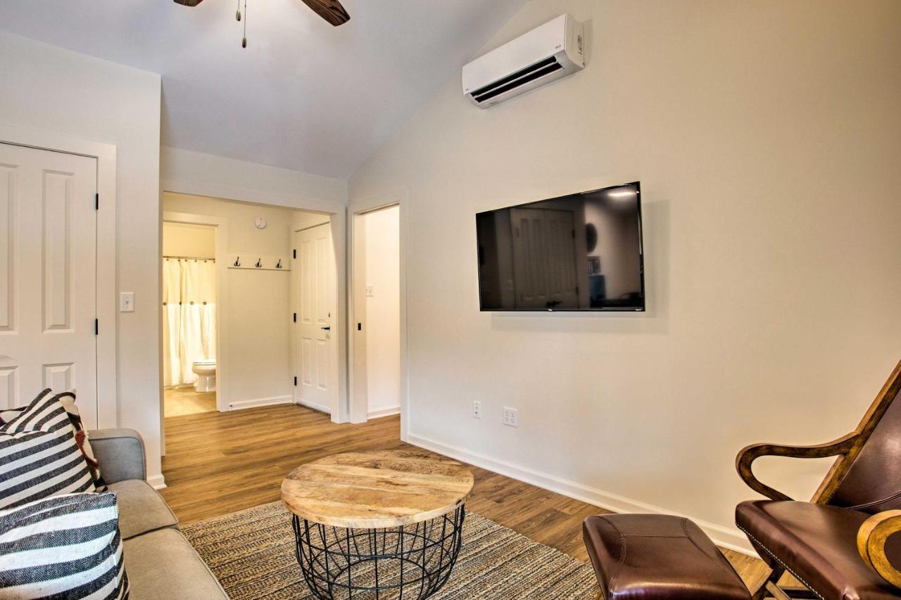 Newly Remodeled Apartment On Main Street In Saluda Eksteriør billede